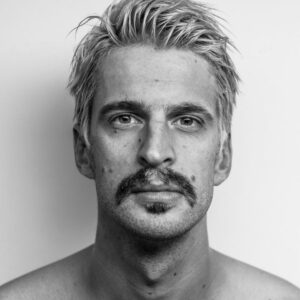 Justinas Jarutis - JUSTINAS JARUTIS